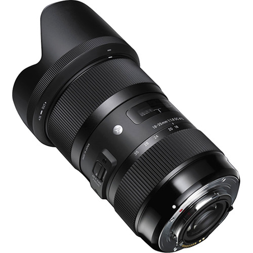 Sigma Art 18-35mm lens